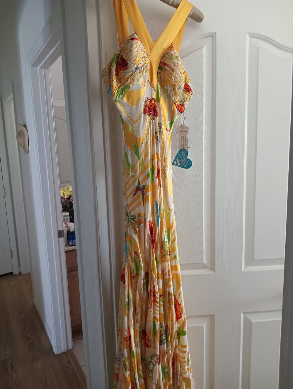 Nina Austin Yellow Floral/Butterfly Maxi Dress with V-Neck Straps (S)